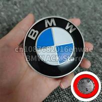 2 Holes 3 Holes 82mm Hood Emblem Trunk Badge for BMW F20 F22 F23 F30 F80 F31 F34 F32 F82 F33 F10 F11 E81 E87 E63 E64 F12 F13 E85 CVD1 82mm gray