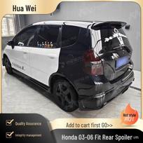 Honda Fit 03-06 Galinis spoileris: Montavimas be pažeidimų ir skylių White Primer black