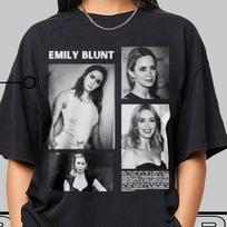 Vintage Emily Blunt T-Shirt, Mother's Day Gift for Women and Men XXXXL gray