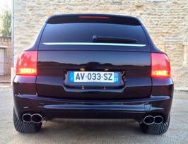 Porsche CAYENNE I - CHROMUOTA JUOSTA ANT VARIKLIO DANGČIO IR LANGŲ