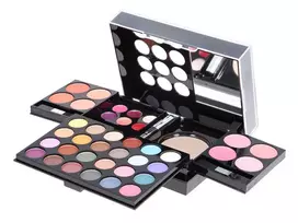 ZMILE COSMETICS All You Need To Go Makiažo paletė 41 ml