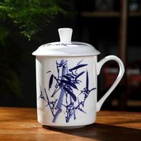 500 ml kinų stiliaus kaulinio porceliano puodelis su dangteliu, Jingdezhen mėlynas ir baltas porcelianinis arbatos puodelis, biuro gėrimų puodelis, kelioninis arbatos indas