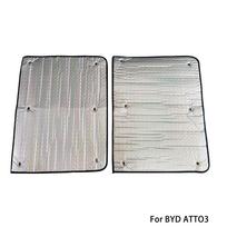 2 vnt. Automobilio stoglangio saulės skydelis Byd Atto 3 Yuan Plus MG ZE EV Šilumos izoliacijos uždangalas Priekinio stiklo saulės skydelis Apsauga Aliuminis For BYD ATTO3 white
