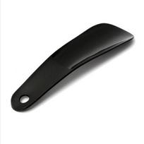 Plastic Shoehorn with Hanging Shoe Extractor Avoid Bending Over Easy To Put on Shoes Helper Suitable for All Kinds of Shoes black