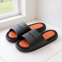Vyriškos masažinės akupresūros šlepetės - neslystančios basutės namų pėdų terapijai, vasarinis PVC dizainas 44-45 (Fits 43-44) juoda