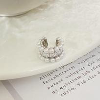 French Retro Pearl Zirconia Non-Piercing Ear Cuff: Elegant and Painless beige