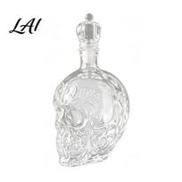 Halloween Bar Accessories Skull Whiskey Decanter 500ml Gothic Glass Bottle with Stopper Spirits Storage Decanter Spirit Dispenser for Home B white