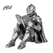 Armor Knight Figurine Medieval Book Nook Statue, 3D Printed Armored Reading Bookend Figurine, Statue Retro Gothic Bookshelf Ornament for Study Office, L pilka