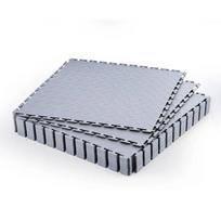 Modulinės neslidžios PVC garažo grindų plytelės, 16 vnt., 513x513 mm, šviesiai pilkos