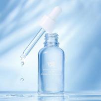 CHIOTURE - Hyaluronic Acid Moisturizing Essence 30ml white
