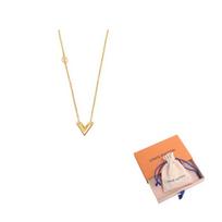 Lv M00857 Essential V Necklace M00857 One Size 1 auksinė