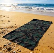 Large Microfiber Beach Towel, Black & White Camouflage Print, Sand Free & Quick Dry, for Military Style Summer Beach Use 50X100cm &1pc black