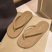 Beach flip-flops women's 2025 spring and summer new non-slip and wear-resistant pinch slippers flat bottom seaside toe sandals large size 40 brown