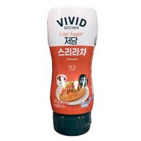 Vivid Kitchen Low Sugar Sriracha 310g One thing white