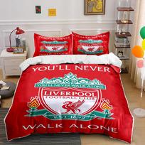 Liverpool futbolo klubo patalynės komplektas Patalynės komplektas (1 antklodės užvalkalas, 2 pagalvių užvalkalai, antklodė neįtraukta) 155x200cm