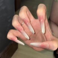 Net Celebrity Pink-White Gradient Cat Eye Gel Nail Stickers: Almond Shape for Elegant, Elongated Look beige