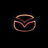 5D LED Šviesos Automobilio Galinis Emblema Galinės Lempos Ženklelis Mazda 6 2 3 8 CX7 CX5 MX5 323 Pakeitimo Lipdukas Automobilio Modifikuota Apdaila 10.1cm X 7.90cm raudona