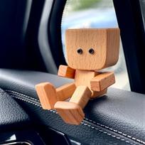 1 vnt. rankų darbo medinė supama figūrėlė - Nešiojama automobilio prietaisų skydelio dekoracija, Unikali dovana vyrams, Idealiai tinka šventinėms dovanoms