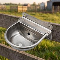 Automatinė gyvulių girdykla | Nerūdijančio plieno konstrukcija, tvirtinama prie sienos, Gyvūnas Thick Bowl W Drain