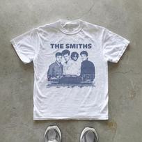 The Smiths T-Shirt Vintage | 80s Alternative Rock Band Tee | There Is a Light That Never Goes Out Shirt | Unisex Cotton S gray