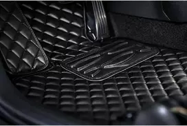 Eko odos kilimėliai QuiltyMats MERCEDES-BENZ SLK-class R230 2001-2011m. (Juoda / juodos siūlės)