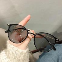 Ladies Anti-blue Light Minus Eyeglasses Smart Photochromic Myopia Glasses Outdoor Changing Color Sunglasses Diopter 0 To -6.0 -4 gray
