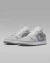 IO2049-100 Nike Air Jordan 1 Low SE  Off White/Soft Pearl  (Men's) 13 white