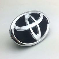 NEW TOYOTA YARIS 2015 Emblems ASSEMBLY 90975-T2008 Genuine OEM 90975T2008 YARIS 2015 sidabras