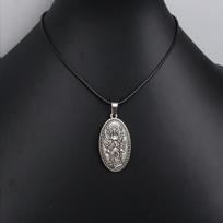 Unisex Hecate Goddess Moon Maze Pendant Necklace: Versatile European-American Streetwear Style black