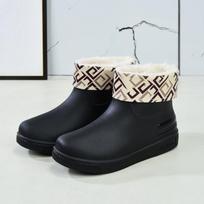 Ladies' Outdoor Fashionable Solid Color Anti Slip Short Tube Plush Rain Shoes 38 juoda