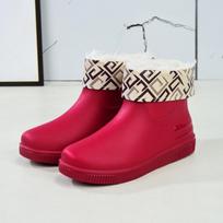 Ladies' Outdoor Fashionable Solid Color Anti Slip Short Tube Plush Rain Shoes 41 raudona