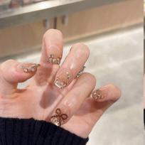 10Pcs Pink Handmade Short French Press On Nails With Flower Butterfly Rhinestone Art Full Cover Fake Nail Tips beige