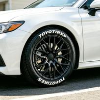 3D reljefinis padangos raidžių lipdukas - Vandeniui atspari PVC automobilio ratų dekoracija TOYOTIRES raudona