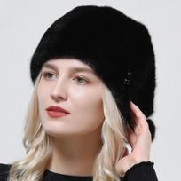 Aukštos kokybės tikros audinės kailio kepurė Prabangi moteriška Elegantiška visa oda Geniualus kailinė kepurė su 3 kamuoliukais deimantine uodega, šilta sniego kepuraitė One Size juoda