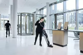 Nilfisk DRYFT V1 EU grindų šveitiklis-džioviklis 145 W 1644 m²/h Stumiama