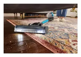 Black & Decker BSV520BRB-QW siurblys-šluota / elektrinė šluota Dulkių siurbliui šluotai Baterija Sausa Bemaišis 0,65 L Mėlyna 2 Ah