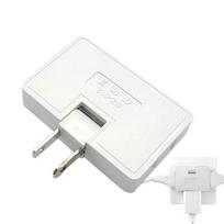 US Plug 180 Rotatable Socket Adapter 3In-1 US Extension Plug Multi Plug Mini Slim Wireless Socket Adapter CHINA white
