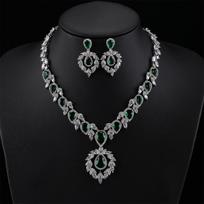 Luxury Bridal Jewelry Set Gorgeous Waterdrop Cubic Zirconia Ladies Party Wedding Necklace And Earrings Set  CN11091 žalia