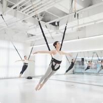 Pilates viso kūno pakabinamas diržas su reguliuojamais sagtimis