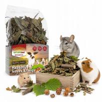 Žolelių ir lazdyno riešutų skanėstas graužikams NatureLand, 50 g