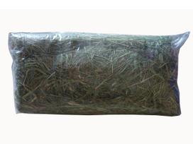 Triušiams skirtos džiovintos žolės, šienas, 800 g