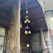 Dvigubas metalinis varpelio pakabukas Vėjo varpelis Žalvario spalvos pakabinamas ornamentas Tinka namų terasos sienai Pakabinamas dovanų draugui black
