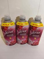 Skalbinių minkštiklis LENOR, 1,65 l, 3 vnt.