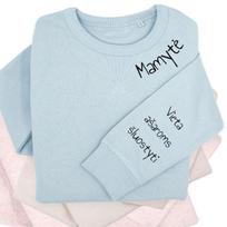 UNISEX pastelinis džemperis "Mamytė" su spauda ant rankovės