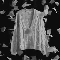 Taylor Swift TTPD Cardigan: Versatile Loose Knit V-Neck Slimming Top Extra Small/Small pilka