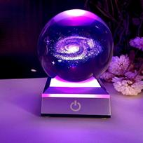 Kūrybingas 3D vidinis raižinys šviečiantis krištolinis rutulys saulės sistemos gimtadienio dovana administracinis namų dekoravimas 6cm (Silver Base) purple