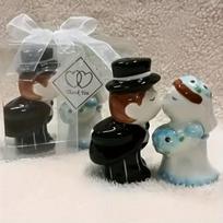 1 Pair Ceramic Salt  Pepper Shaker Flying Bee Style Seasoning Pot Cooking Tableware Wedding Gift Box Packaging Pepper Holder Set gray