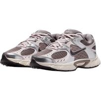 Nike V5 RNR Abrasion Resistant Low top Running Shoes Brown Unisex HQ6411-200 39 gray