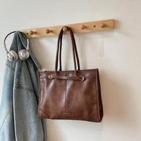 High-end Casual Travel Bags Vintage Large Capacity PU Women's Handbags Simple Letter Shopping Square Single Shoulder Bag (30cm<Max Length<50cm) ruda