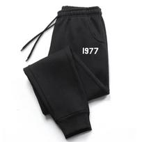 Num-graph Men Sweatpants Front Solid Leg Decor Print, Classic Retro 1977 Block Number Pattern Joggers for Cozy Weekend Outdoor Activities 2XL juoda